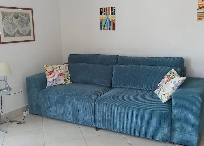 Zulin アパート *